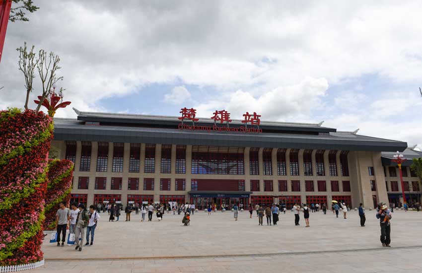 邯鄲到楚雄州物流公司-汽車配件運(yùn)輸專線-直達(dá)不中轉(zhuǎn)